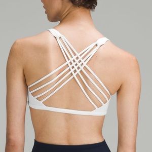 Lululemon Free to be wild bra white